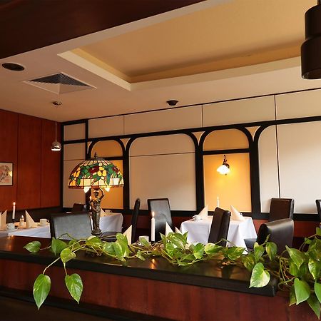 Karaman Group Hotel Бад Нендорф Екстериор снимка